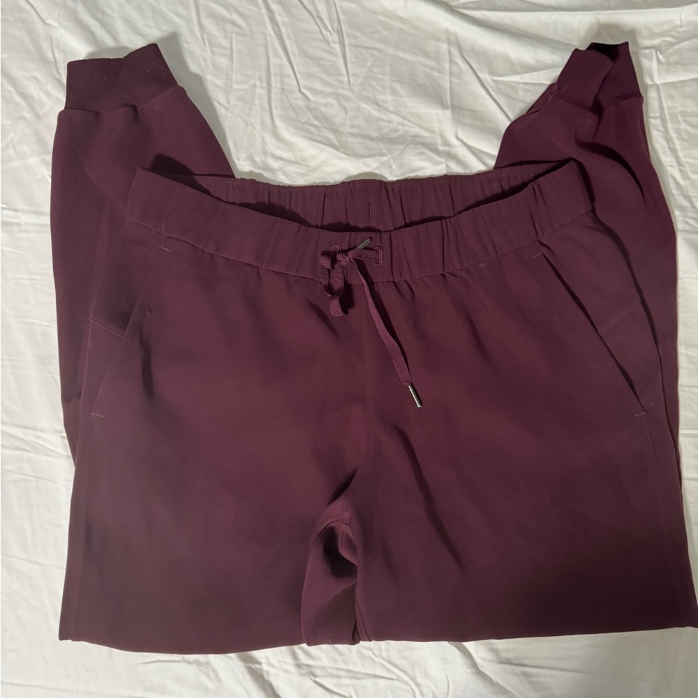 Lululemon joggers